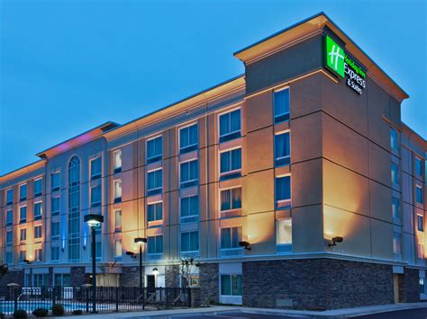 Holiday Inn Express & Suites Jackson, an IHG hotel